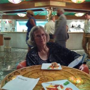 Meet your Posher, Jo ann